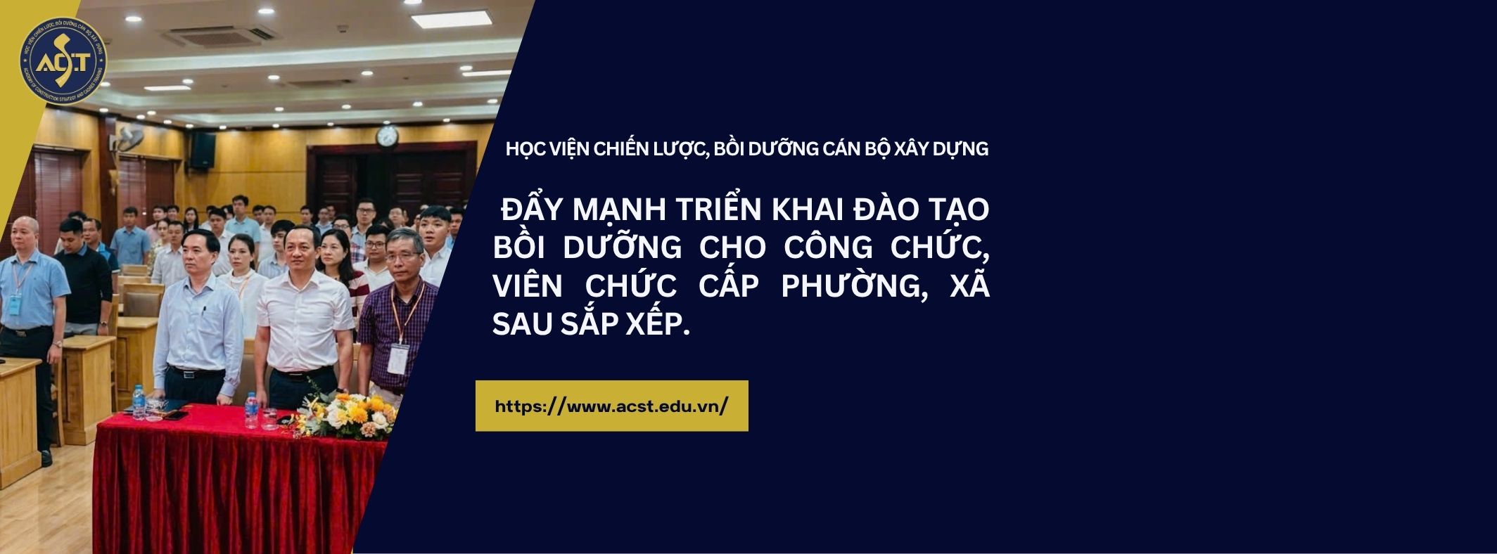 Đẩy mạnh triển khai đào tạo bồi dưỡng cho công chức, viên chức cấp xã sau sắp xếp.