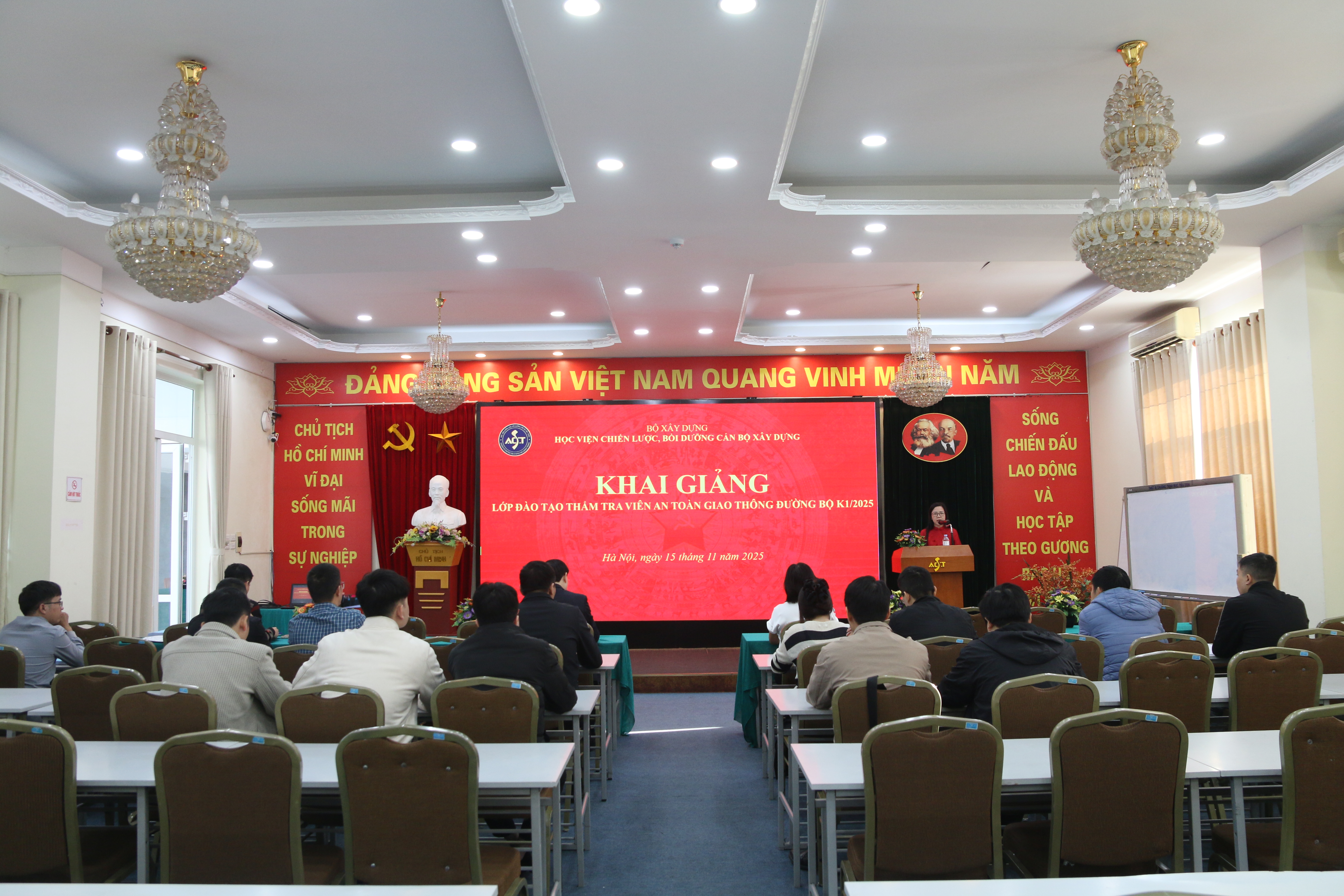 Khai giảng khoá Đào tạo Thẩm tra viên an toàn giao thông đường bộ K1-2025