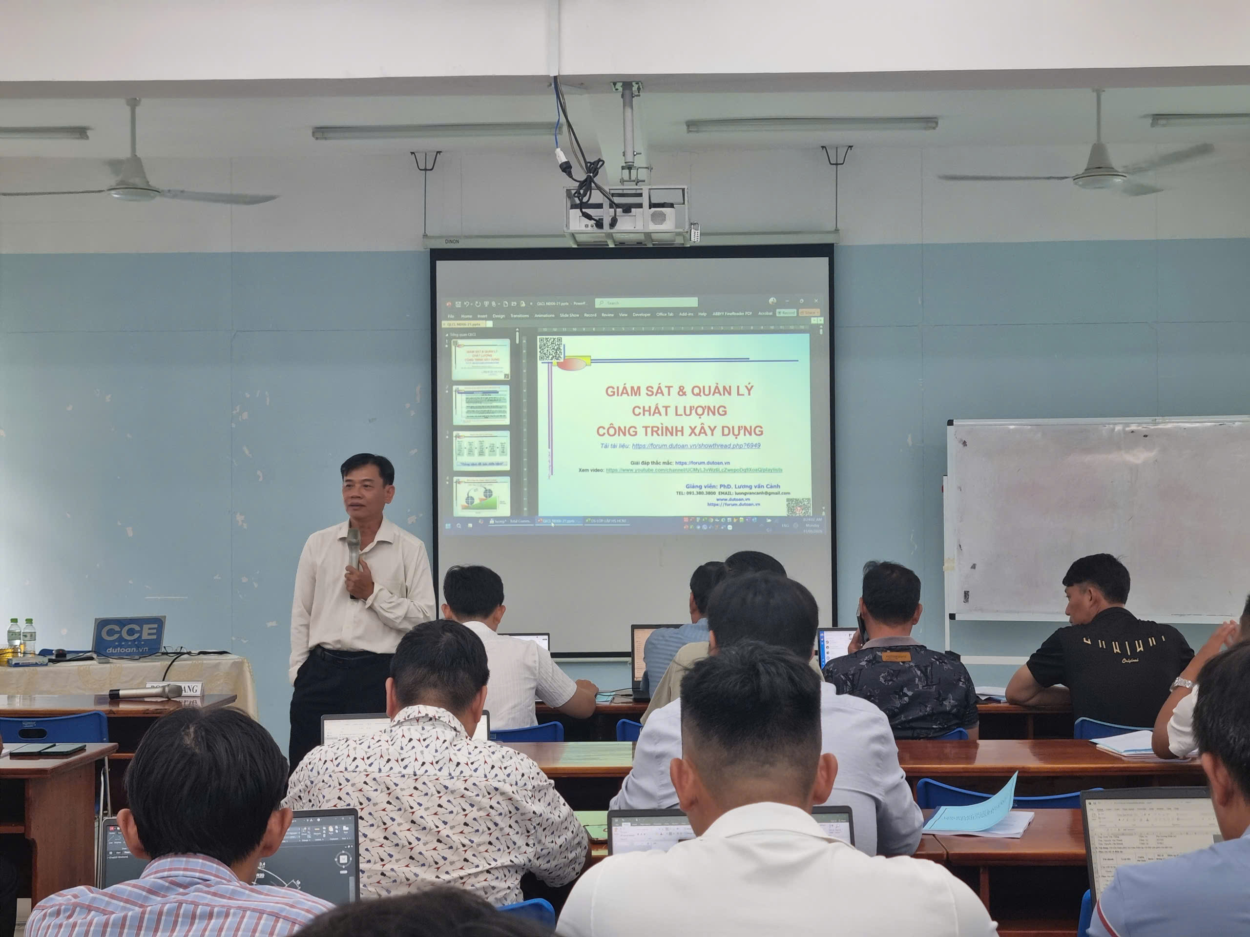 Đang tải...