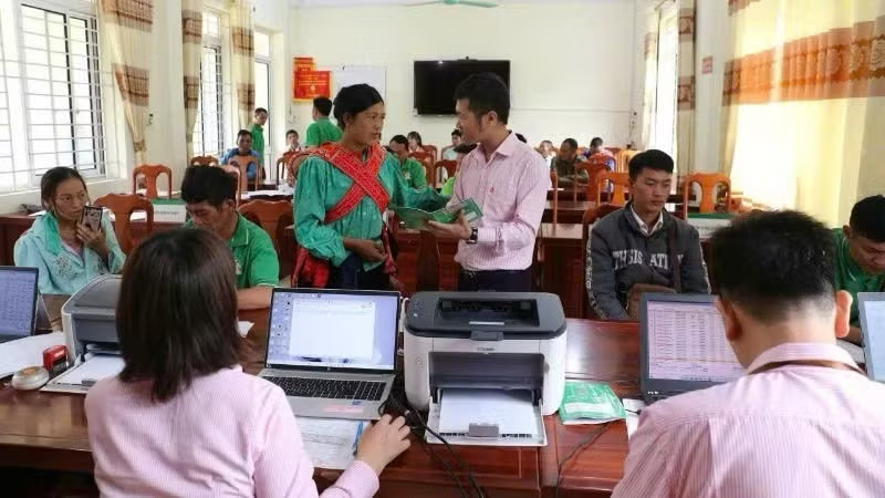 Đang tải...