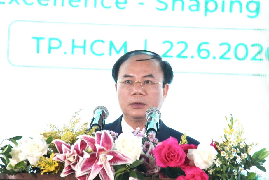 Đang tải...