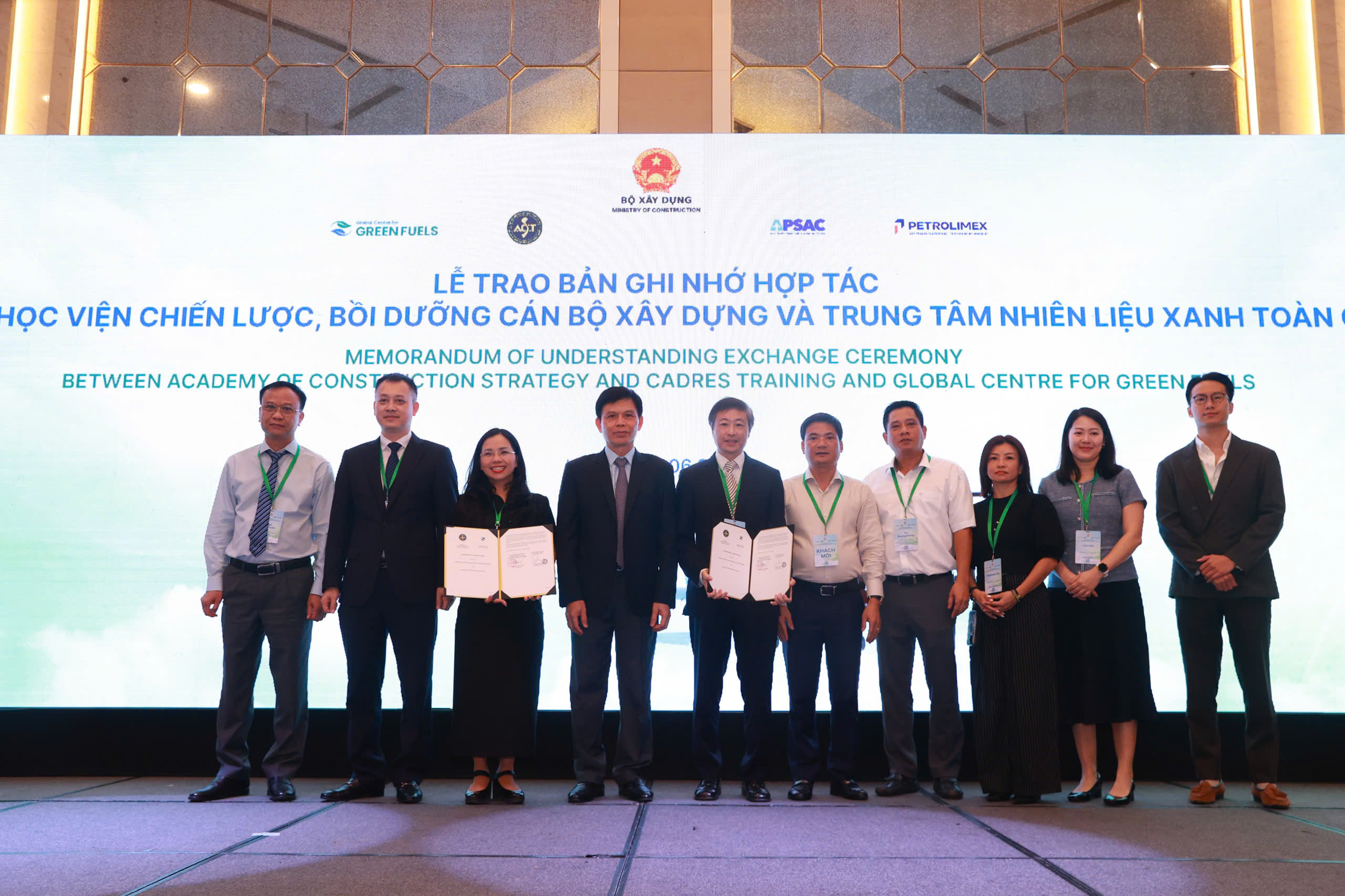 Đang tải...