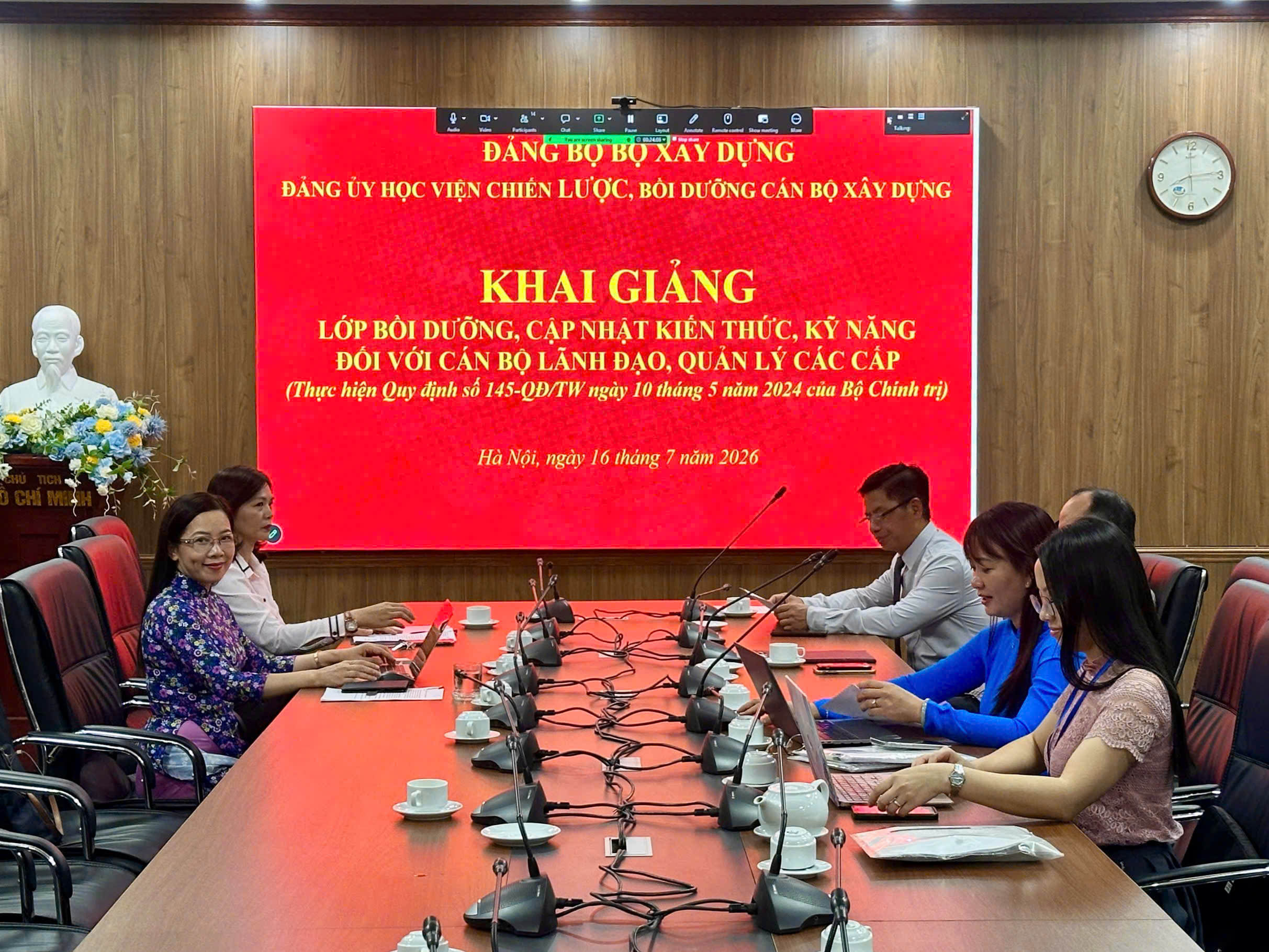 Đang tải...