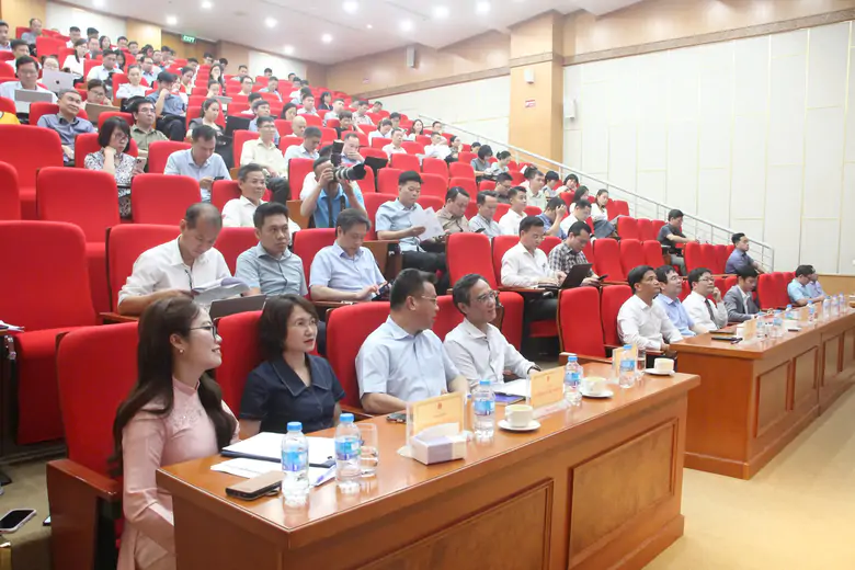 Đang tải...