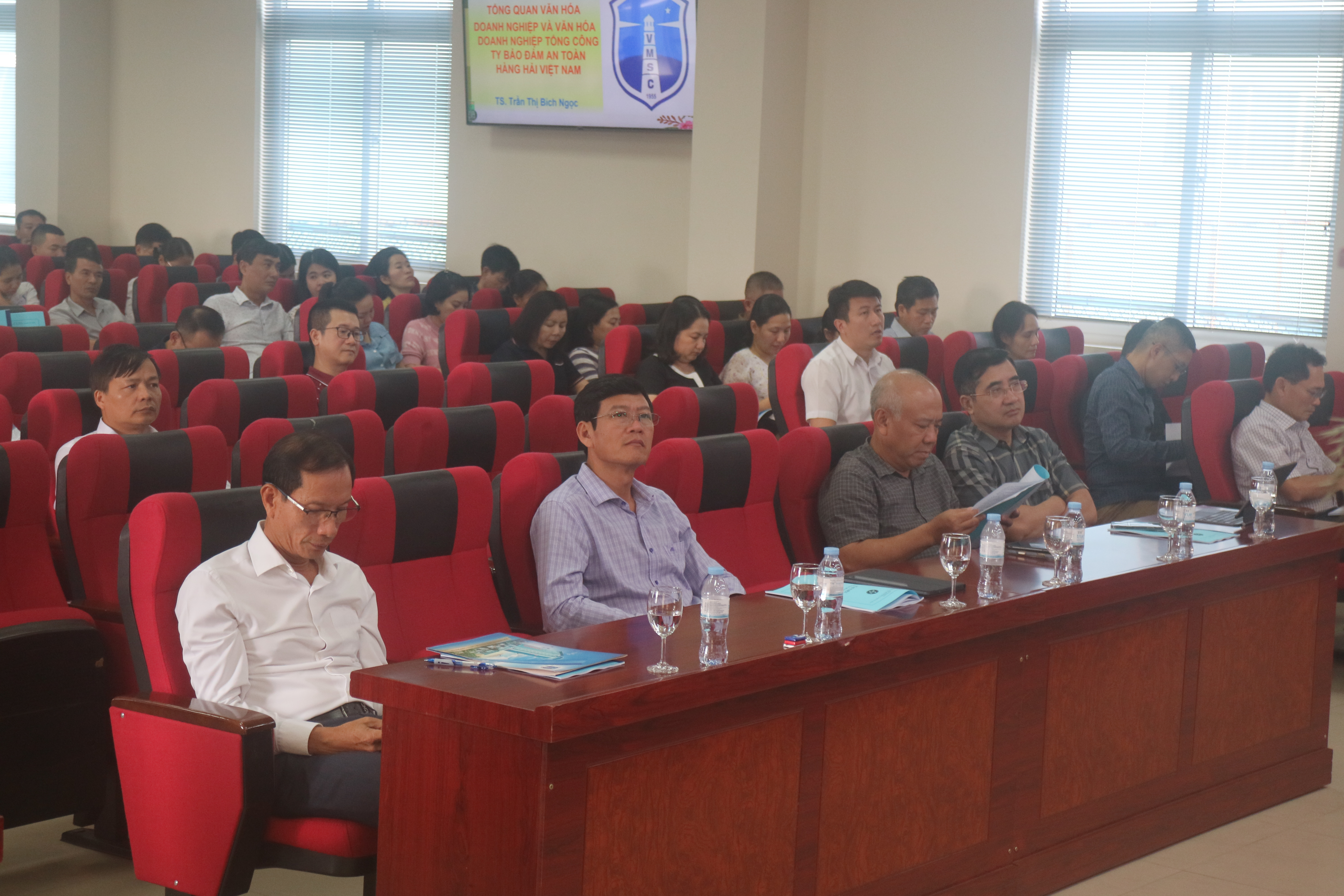ACST khai giảng lớp Bồi dưỡng văn hóa doanh nghiệp tại Tổng Công ty Bảo đảm an toàn hàng hải Việt Nam cho hơn 500 cán bộ, người lao động